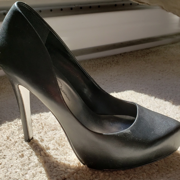 Jessica Simpson platform pumps - Picture 3 of 5